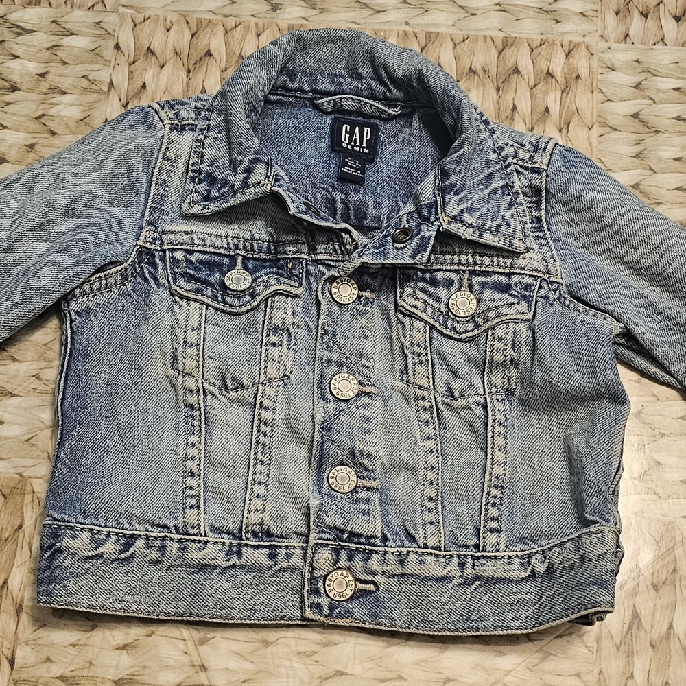 GAP Kids Blue Denim Jacket 6-12